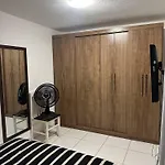 Quartos Privados Em Apartamento Compartilhado